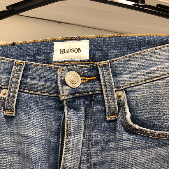 Hudson High Rise Super Skinny Ankle Jean - Picture 6 of 9